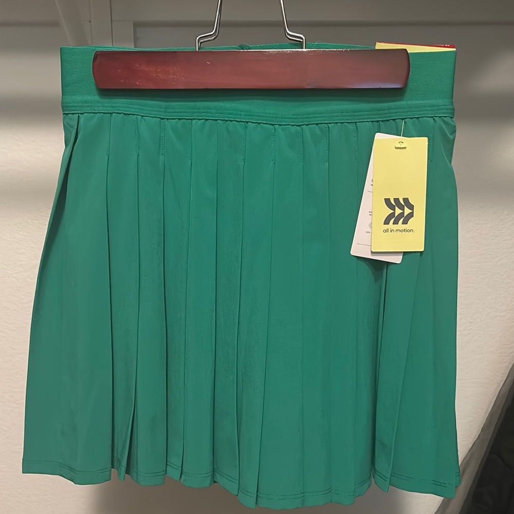 All in Motion Vibrant Green Skirt